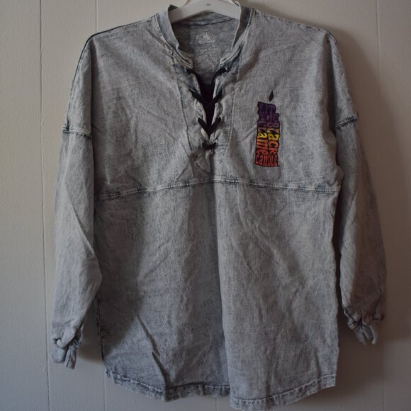 2018 Disney Hocus Pocus Spirit Jersey XS - Picture 1 of 8